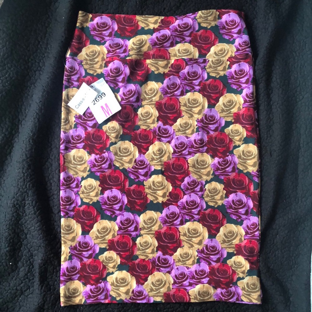 Lularoe Cassie skirt